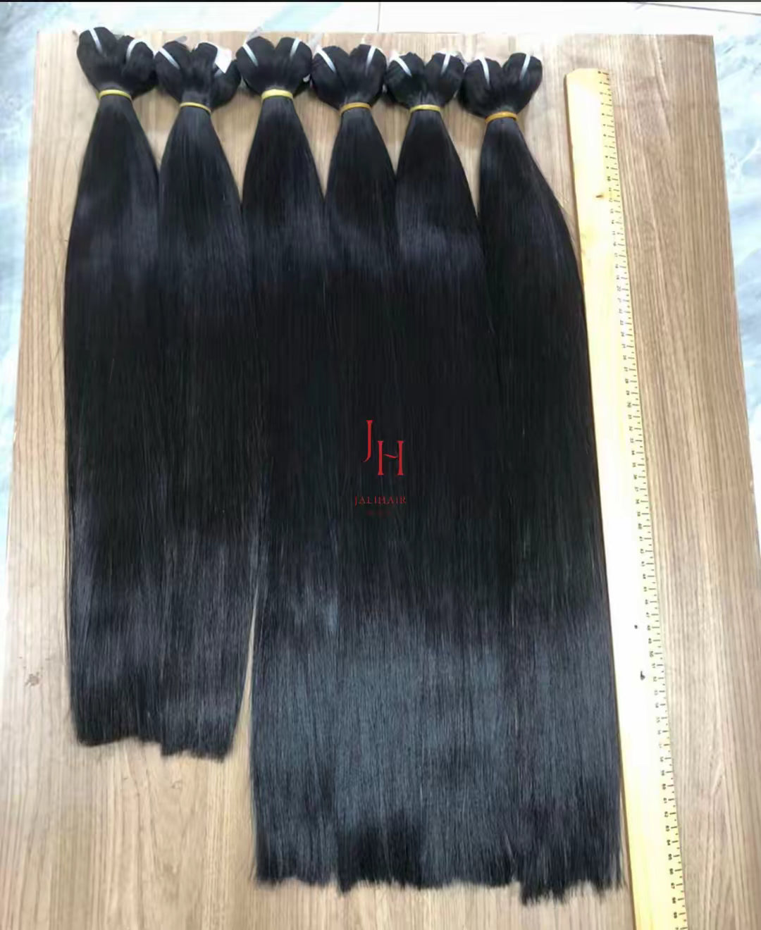 Virgin Remy Straight Bundles (Précommande)