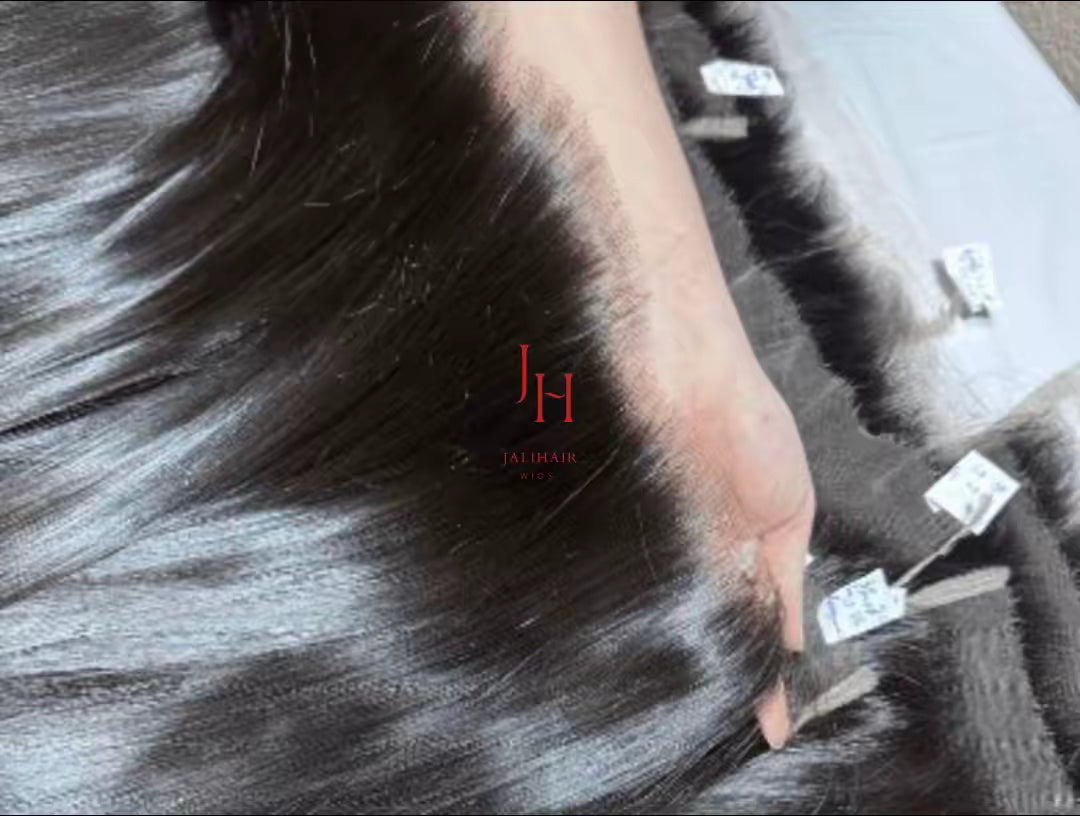 Raw Vietnamese Straight HD Lace Frontal (Précommande)