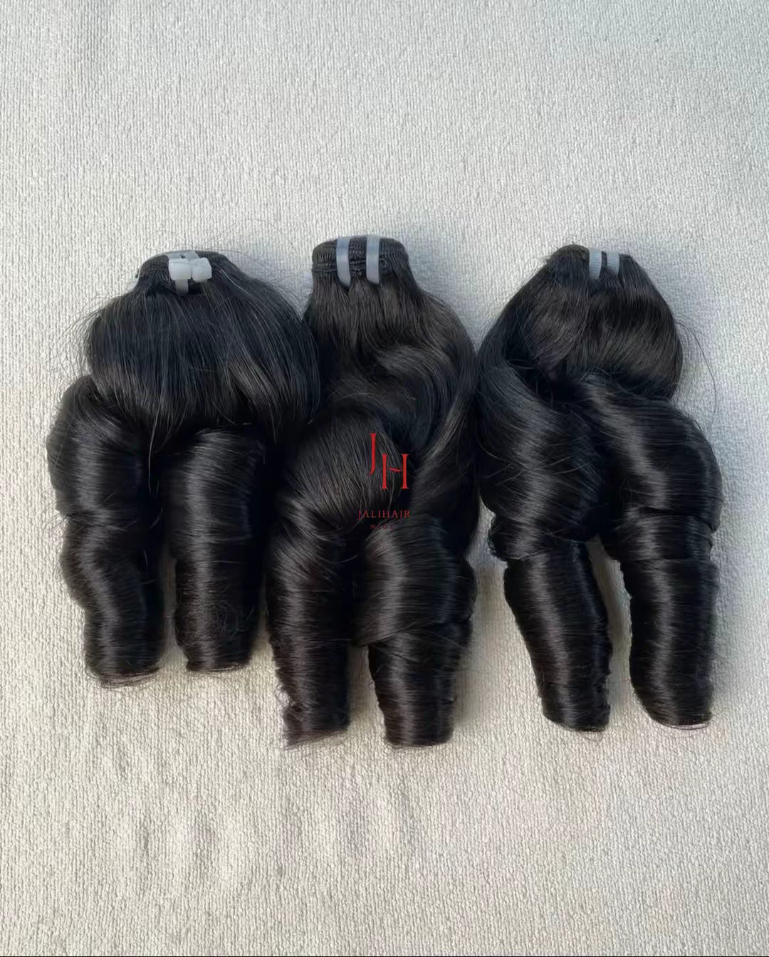 Wig Bouncy Curly Signature - Raw Vietnamien (Précommande)